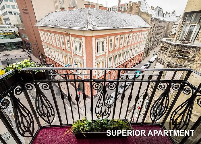 Bpr Corvin Cozy Apartments