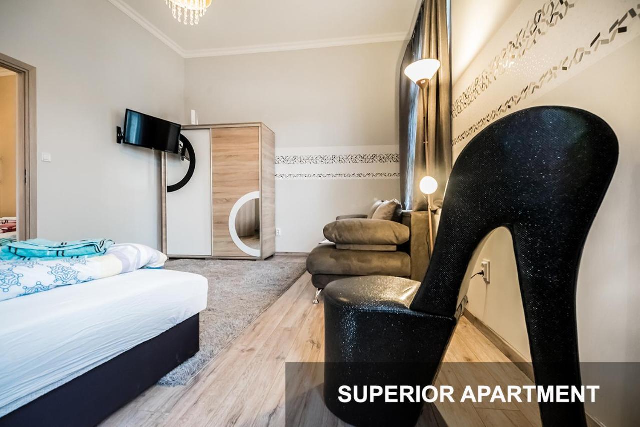 Bpr Corvin Cozy Appartamento Budapest